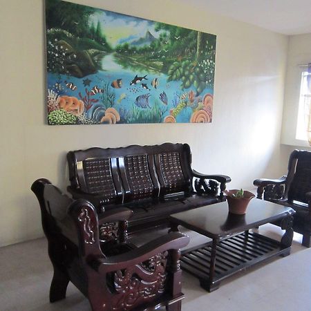 Middle Town Inn Bacolod Luaran gambar